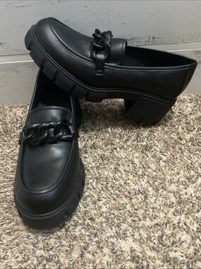 Platform Chain Loafers for Women in Black